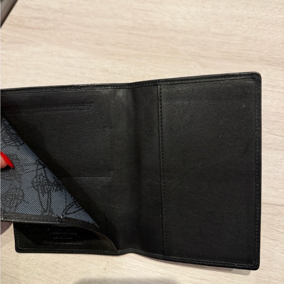 Vivienne Westwood Black Embossed Leather passport Holder authentic - Picture 6 of 6